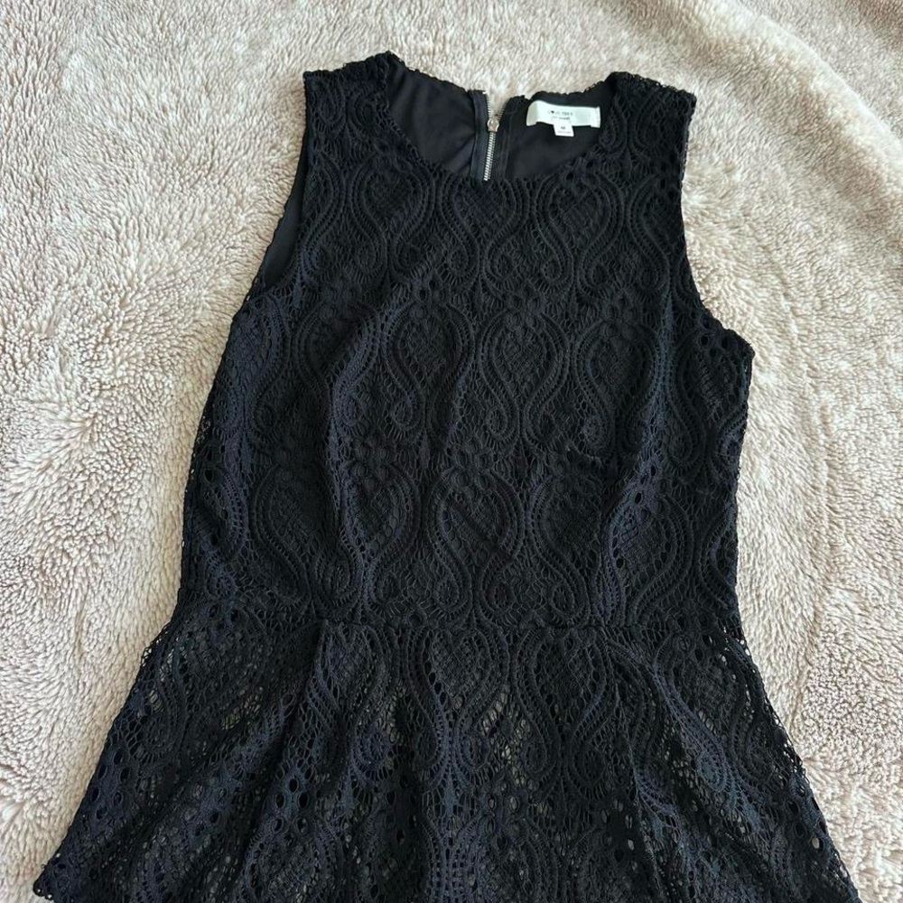 Love Tree Black Lace Top with Zipper